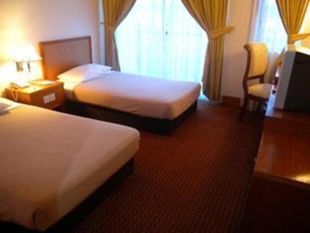 Putra Brasmana Hotel Куала-Перліс Екстер'єр фото