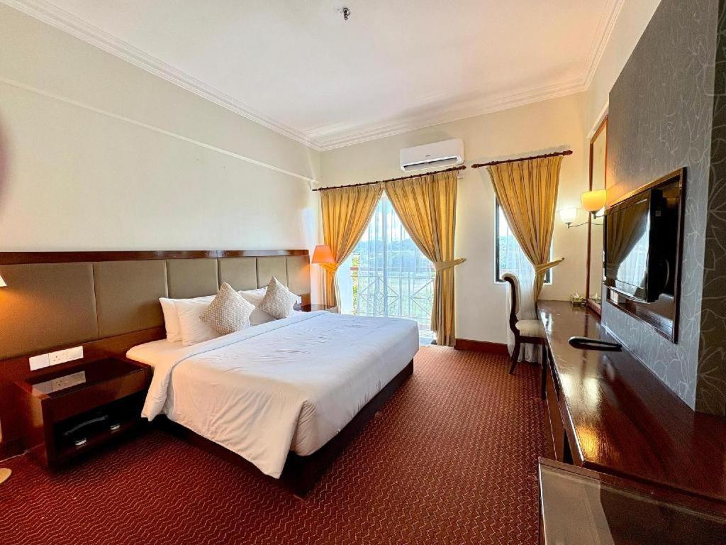 Putra Brasmana Hotel Куала-Перліс Екстер'єр фото