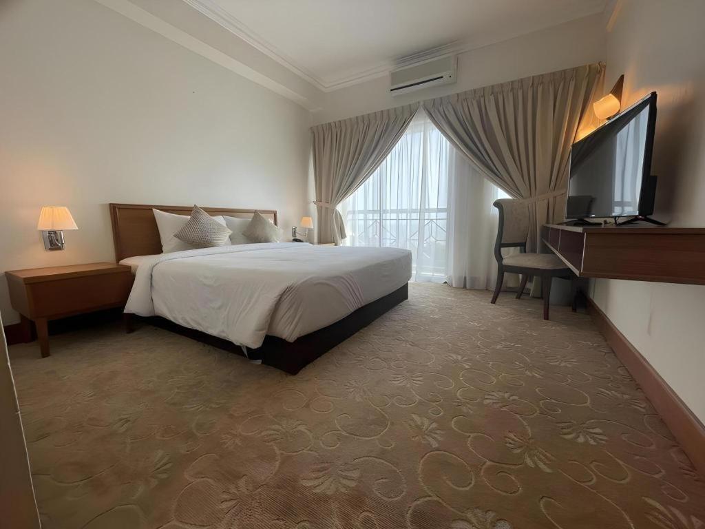 Putra Brasmana Hotel Куала-Перліс Екстер'єр фото